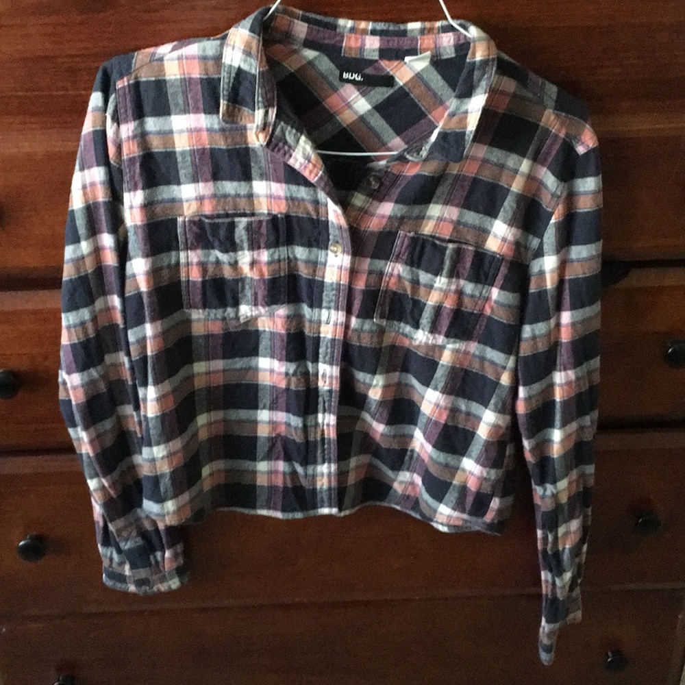 Slightly cropped flannel